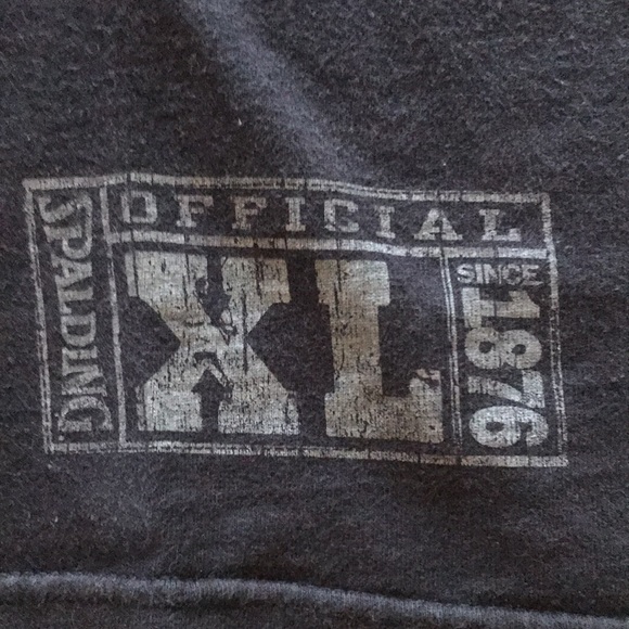 Official Spalding basketball t-shirt - Picture 2 of 3